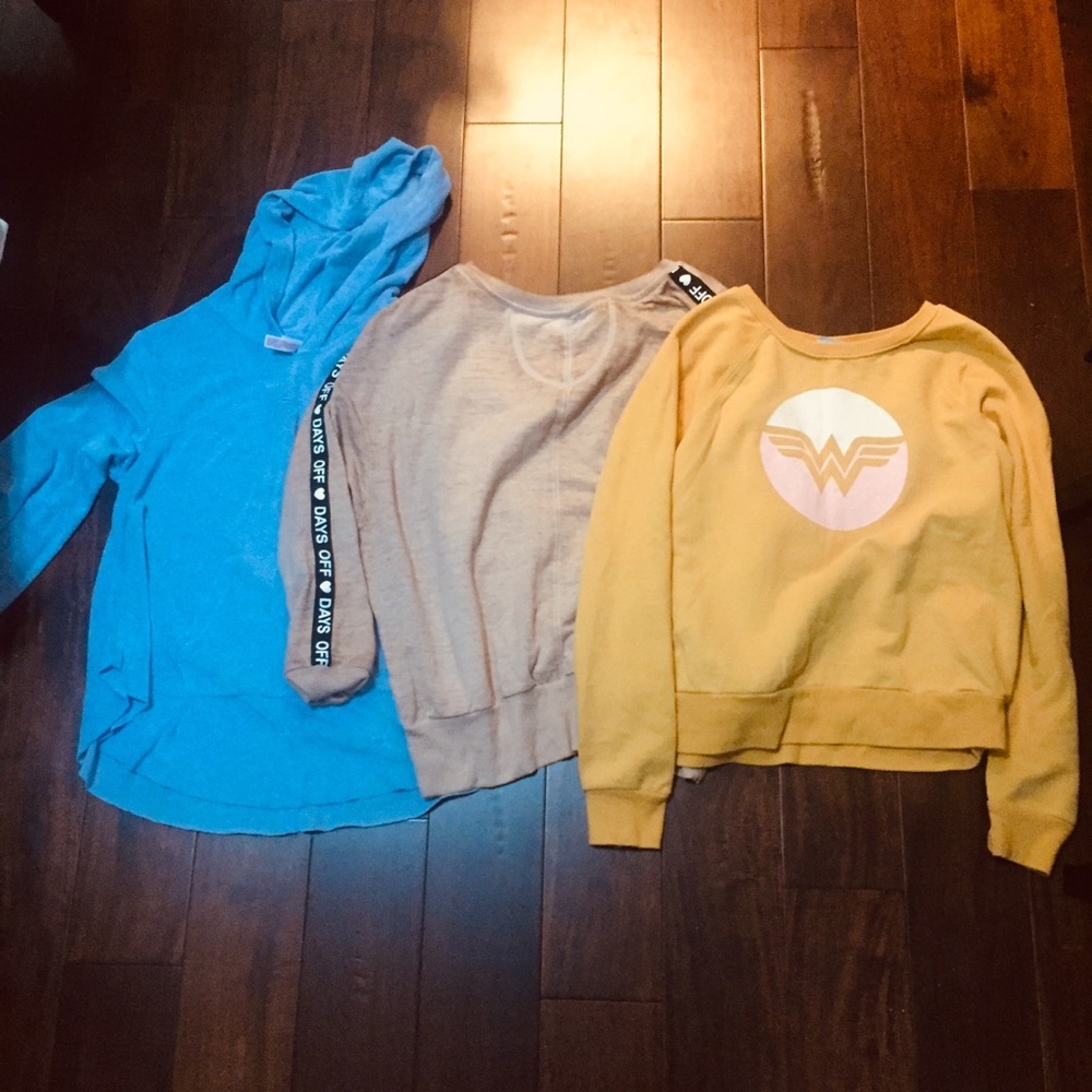 3 piece pajama top set long sleeved